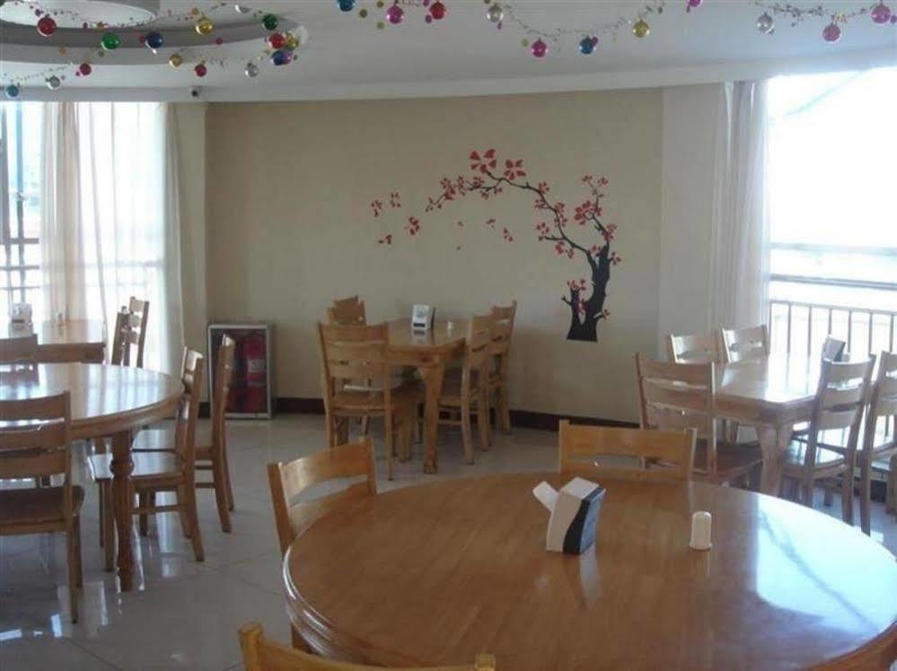 Greentree Inn- Linyi Bus Station Branch Eksteriør bilde